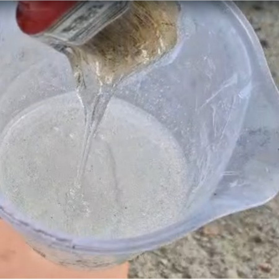 1 x Solutie etansare 1 kg + Perie aplicare, ideale in sigilarea acoperisurilor, tevilor, peretilor