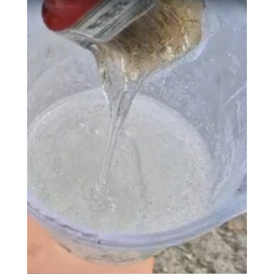 3+1 Gratis Solutie etansare, ideale in sigilarea acoperisurilor, tevilor, peretilor 300 ml fiecare